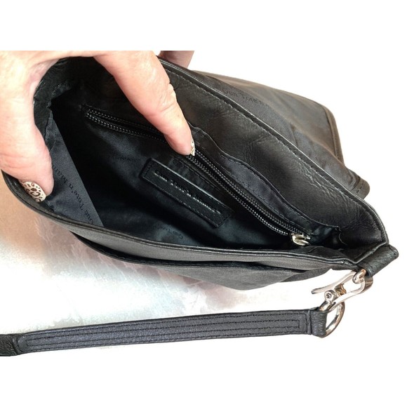 Gun Tote’n Mamas Conceal & Carry Handbag With Shoulder Strap - Picture 7 of 11